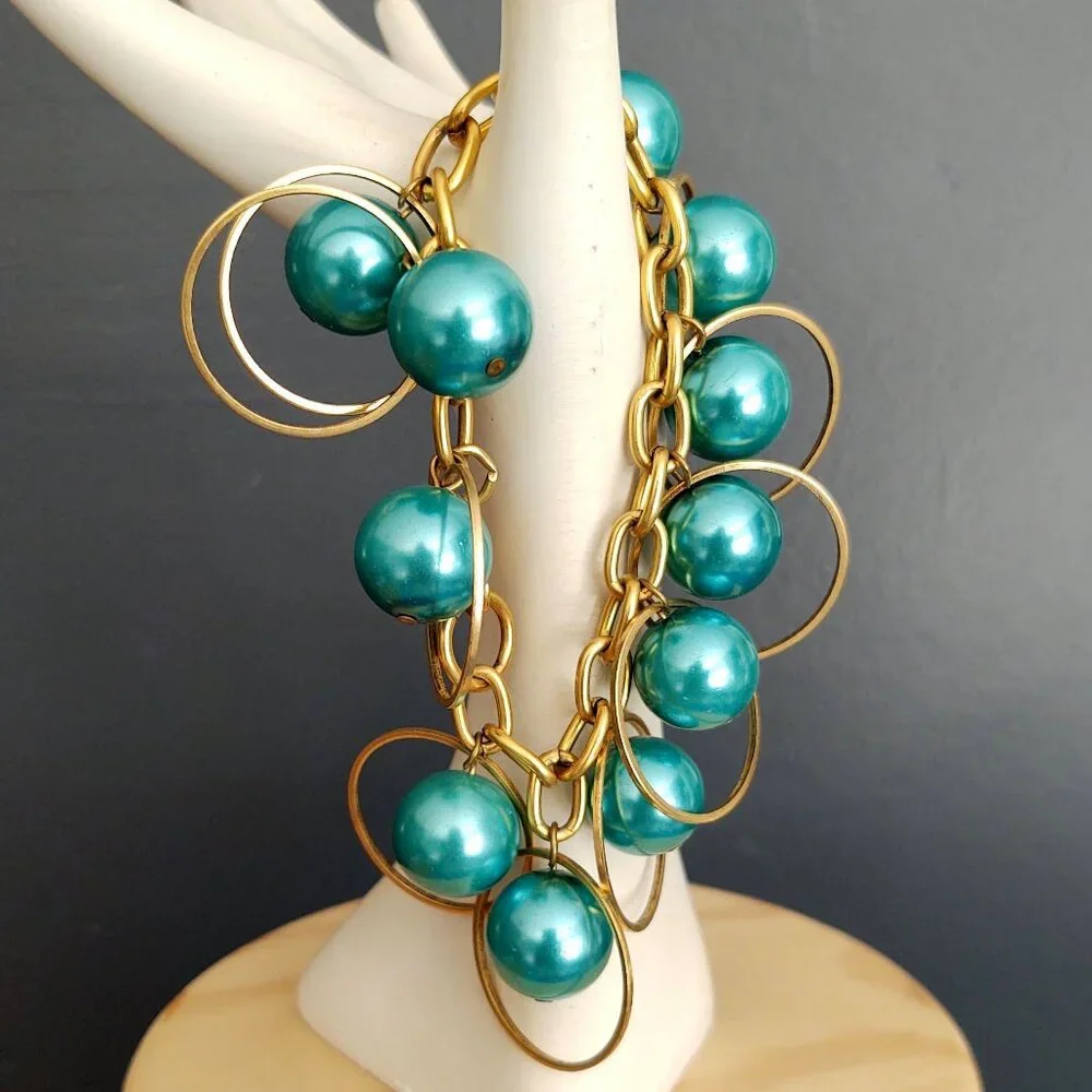 Metallic teal beaded hoop statement bracelet - Picture 3 of 9